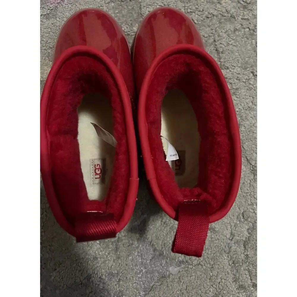 UGG brand new